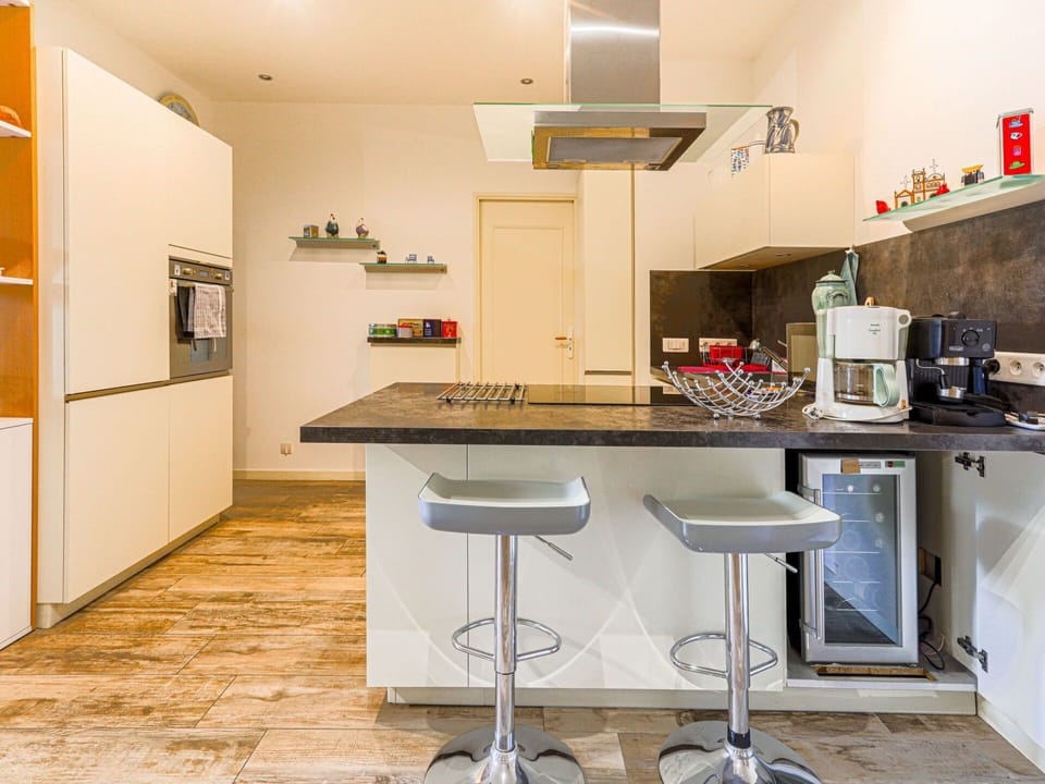 Cabinetry, Furniture, Building, Countertop, Wood, Interior Design, Stool, Kitchen, Kitchen Appliance, Drawer