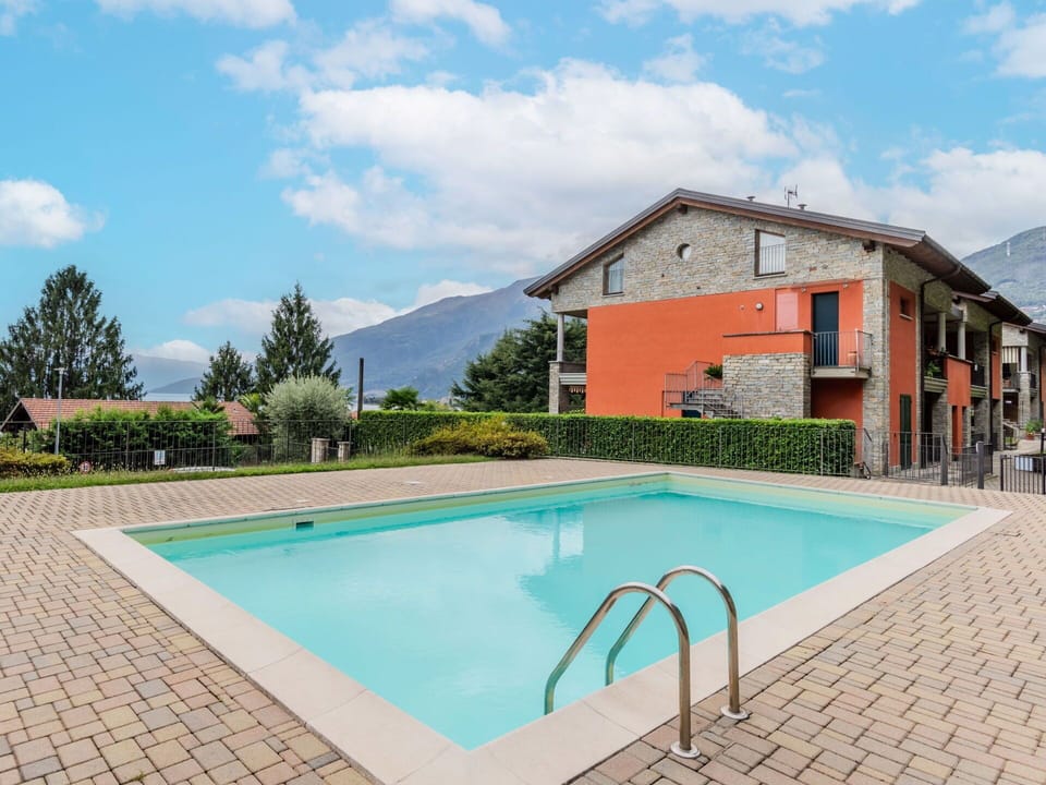 Cloud, Sky, Water, Property, Building, Swimming Pool, Plant, Azure, Body Of Water, Architecture