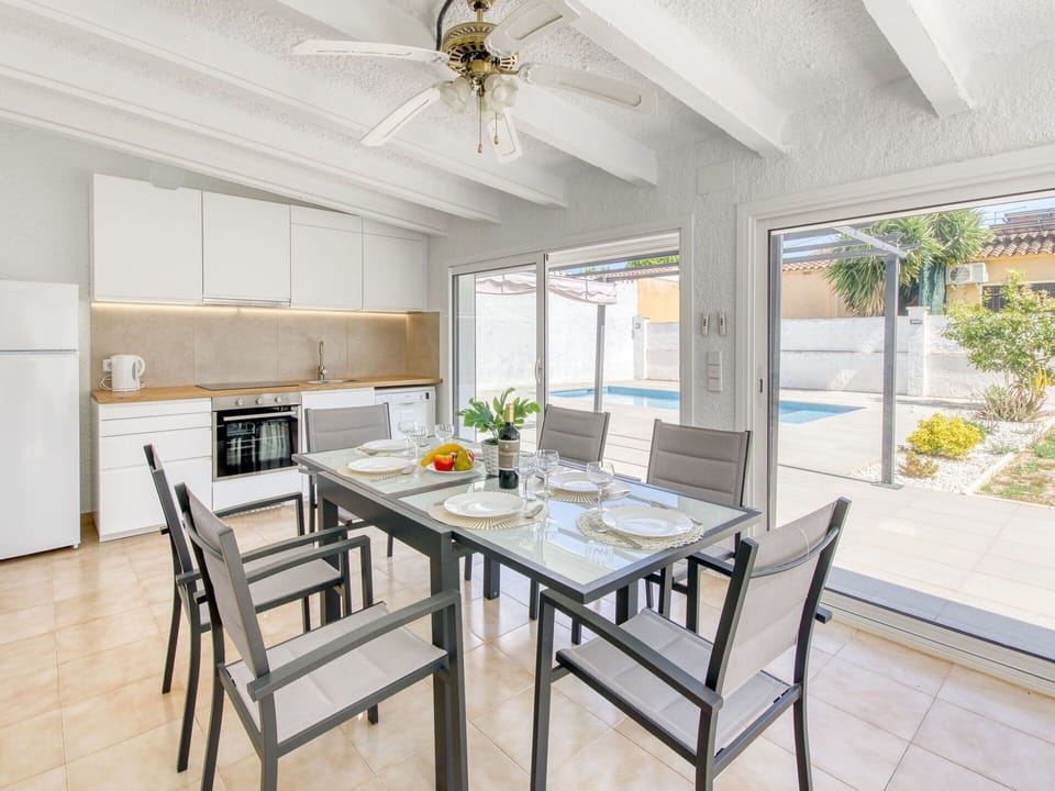 Furniture, Wood, Flooring, Interior Design, Kitchen & Dining Room Table, Kitchen, Chair, Floor, Countertop, Table