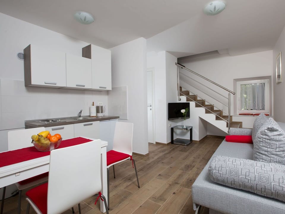 Furniture, Property, White, Table, Cabinetry, Wood, Comfort, Interior Design, Flooring