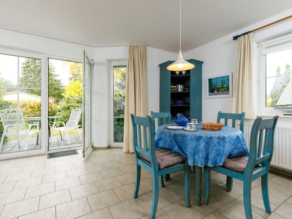 Furniture, Table, Chair, Window, Plant, Wood, Interior Design, Floor, Flooring, Kitchen & Dining Room Table