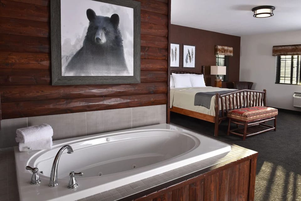 Soak and recharge in a deep tub after adventure-filled days.