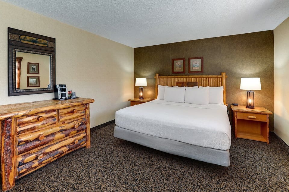Bedroom. Interior and views may vary based on location and availability.