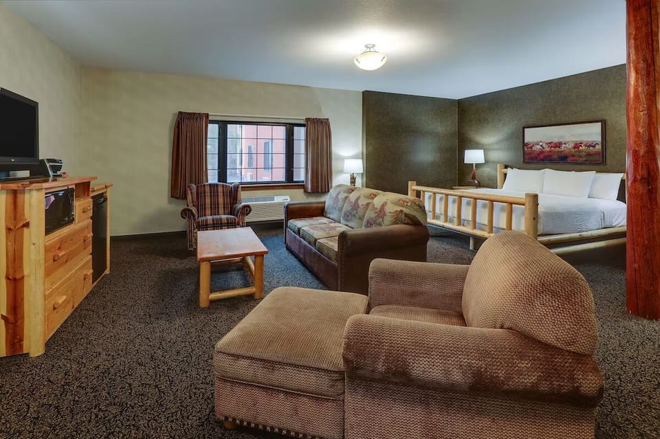 Comfortable Unit with King size bed