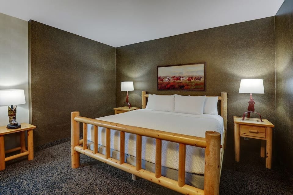 Bedroom. Interior and views may vary based on location and availability.