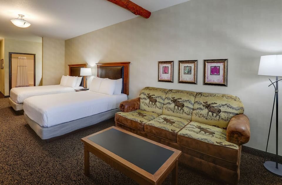 Bedroom. Interior and views may vary based on location and availability.