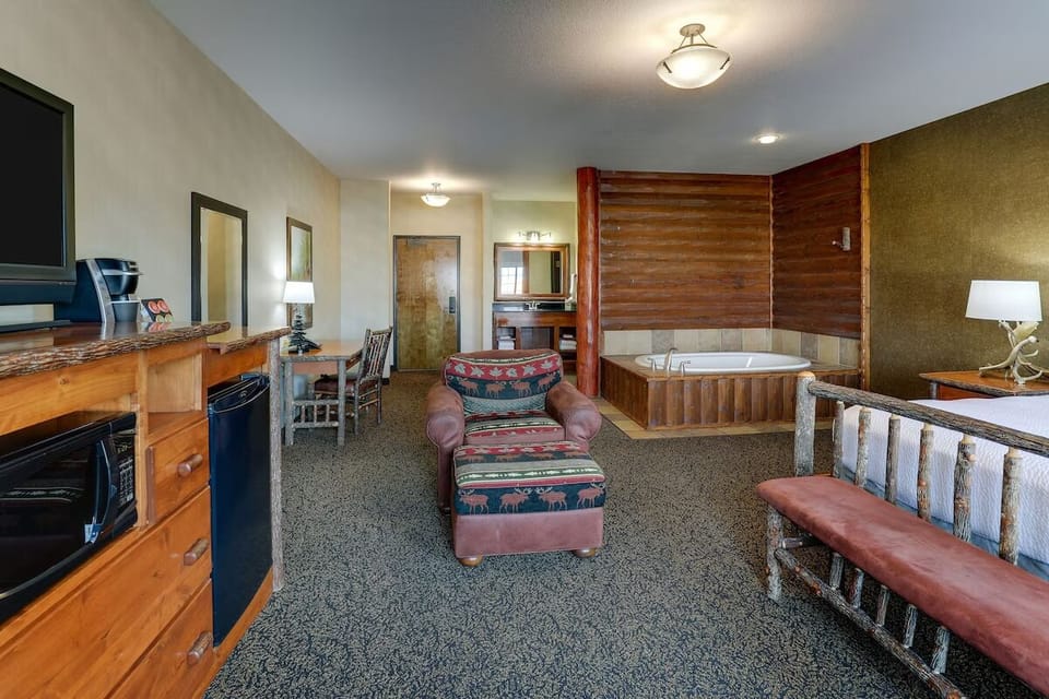 Bedroom. Interior and views may vary based on location and availability.