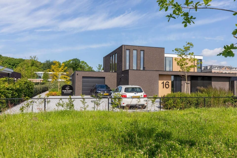 Holiday Home Exterior [summer]
