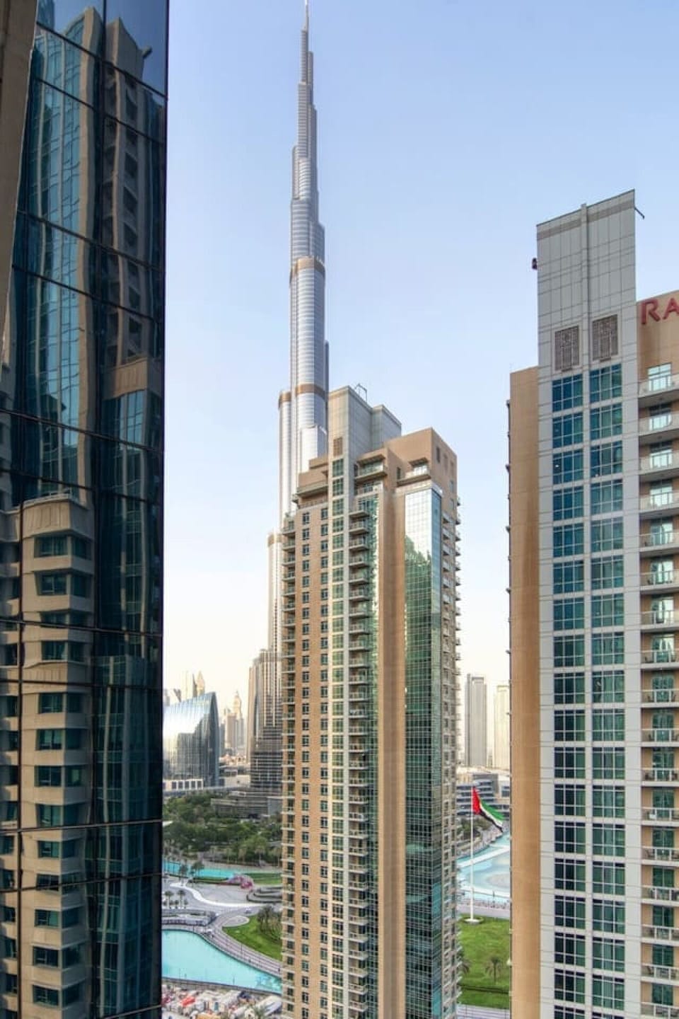 Breathtaking View: Marvel at the iconic Burj Khalifa from your private balcony!