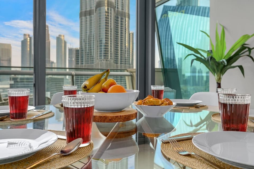 Dining Area: Savor meals with stunning skyline views and a vibrant, welcoming atmosphere!