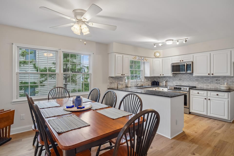 Group,Dining Area,
