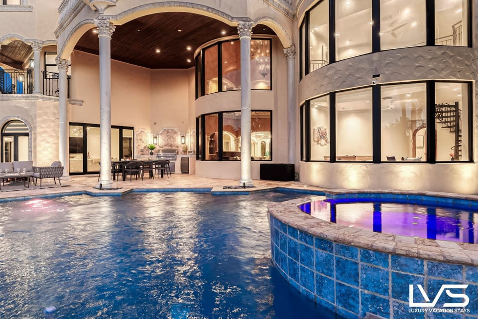 Heated Pool & Spa