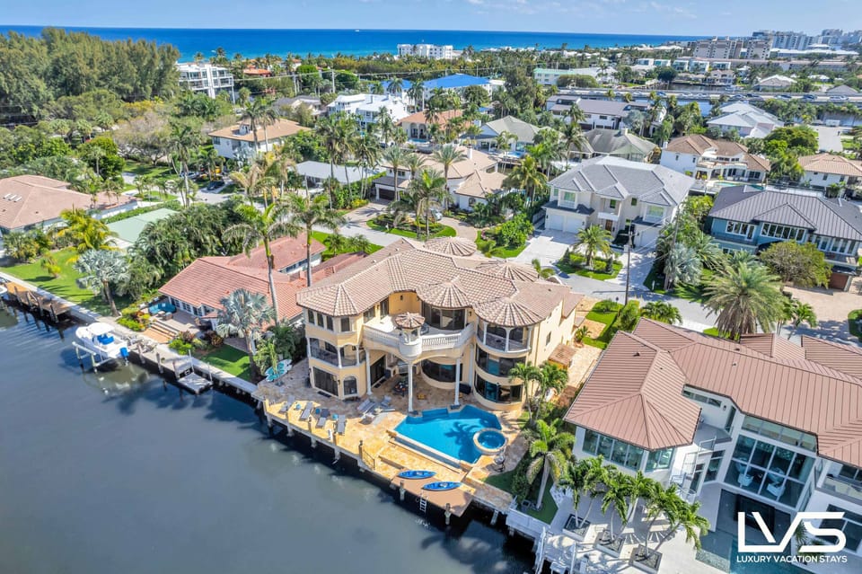 Villa Rhodes Aerial Shot, showcasing the proximity of the house to Linton Blvd.