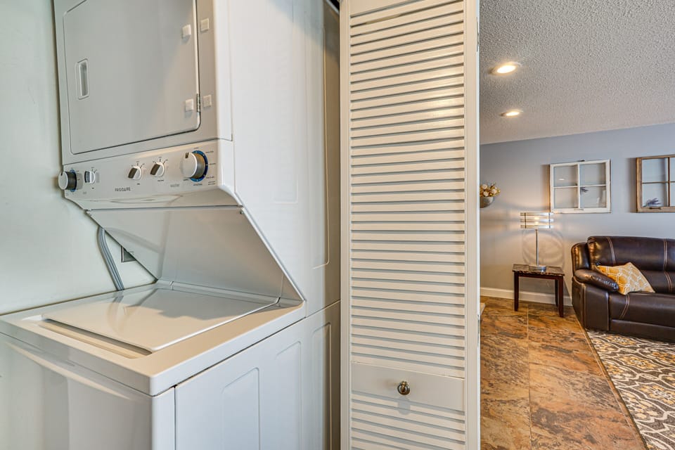 Washer & Dryer