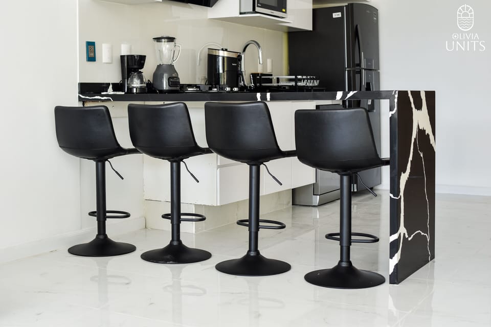 Breakfast bar