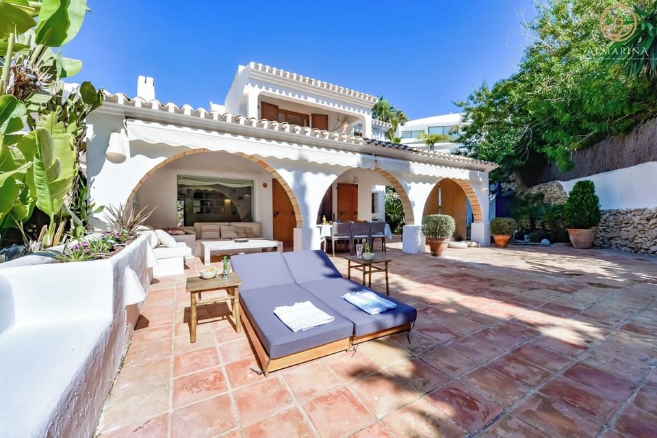 El Portet Beach - by Almarina Villas (7466)