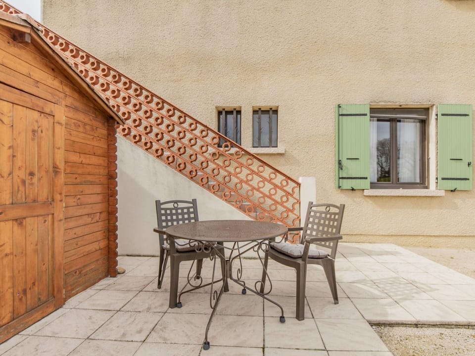 Furniture, Building, Table, Window, Chair, Wood, Flooring, Shade, Interior Design, Road Surface