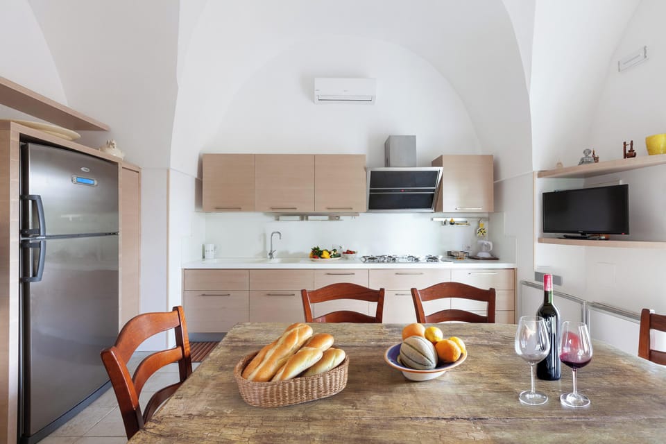 Kitchen and dining area