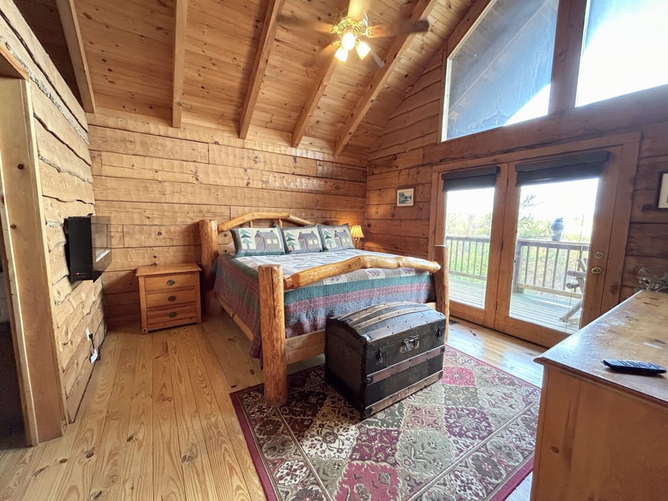 King Bedroom