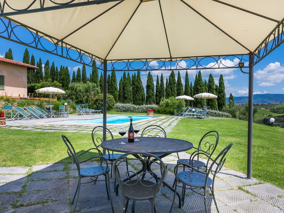 Table, Furniture, Plant, Property, Nature, Shade, Chair, Outdoor Furniture, Outdoor Table, Leisure