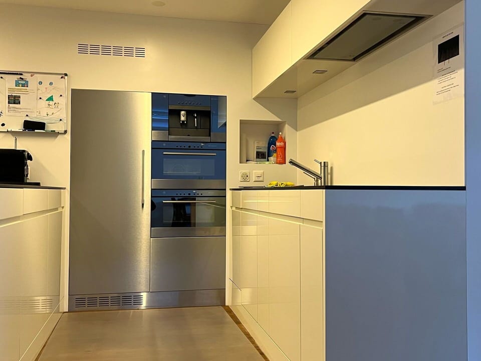 Flooring, Major Appliance, Kitchen Appliance, Interior Design, Kitchen, Floor, Ceiling, Cabinetry, Home Appliance, Countertop