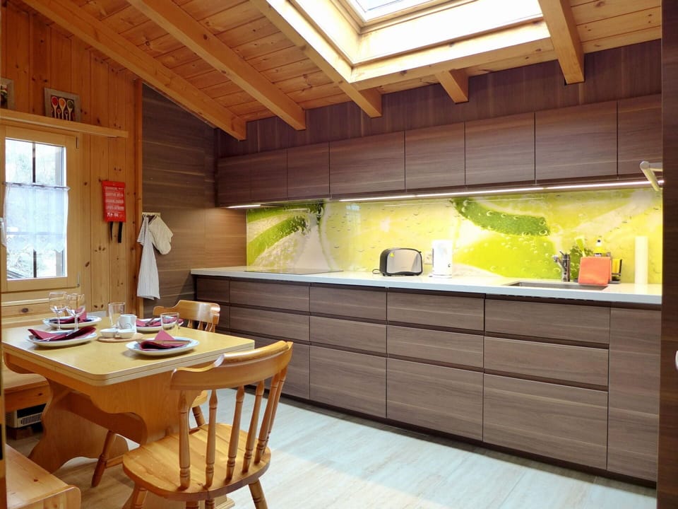 Cabinetry, Property, Furniture, Countertop, Window, Kitchen, Wood, Interior Design, Architecture, Table