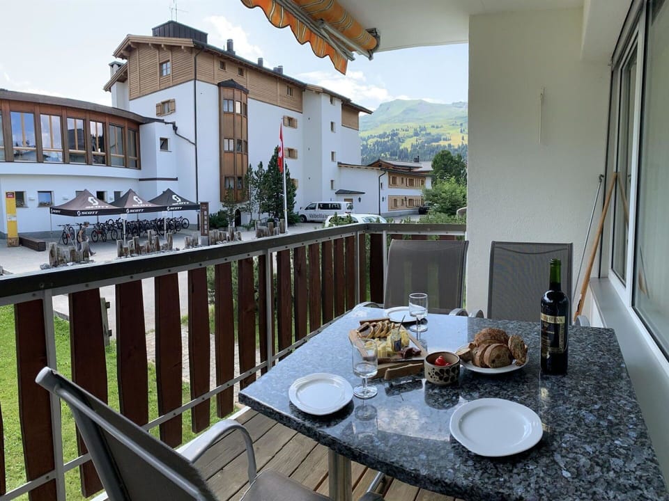Table, Furniture, Building, Property, Tableware, Chair, Sky, Flowerpot, Wood, Window