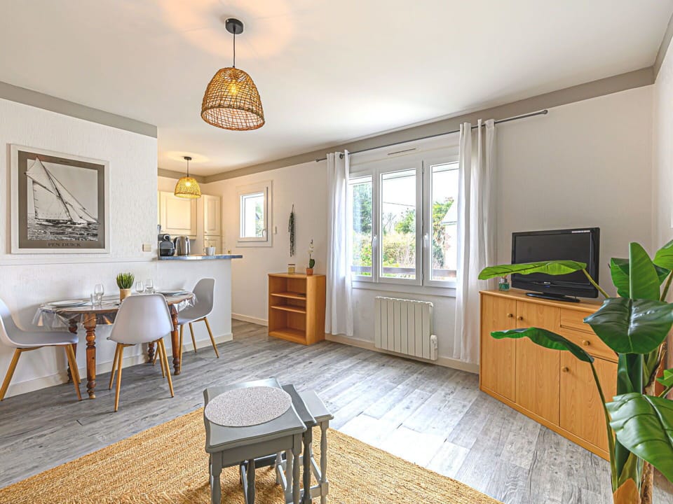 Cabinetry, Furniture, Picture Frame, Plant, Houseplant, Countertop, Table, Window, Chair, Interior Design