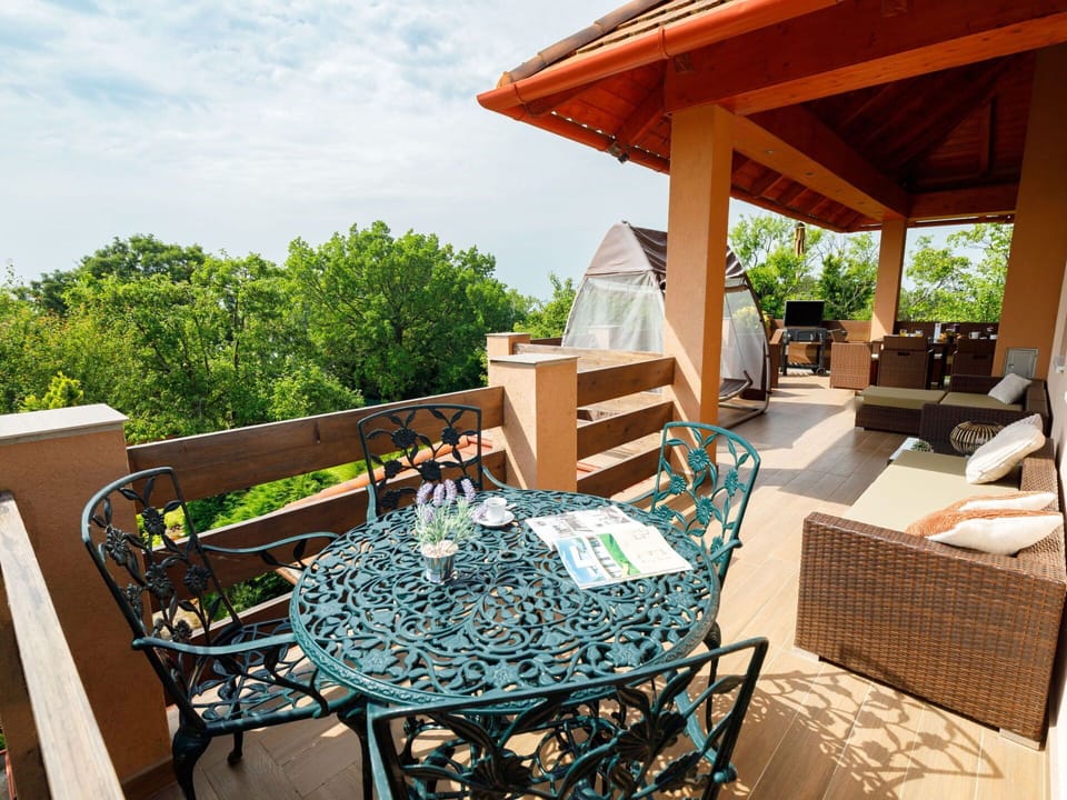 Property, Sky, Table, Outdoor Furniture, Outdoor Table, Cloud, Wood, Shade, Interior Design, Tree