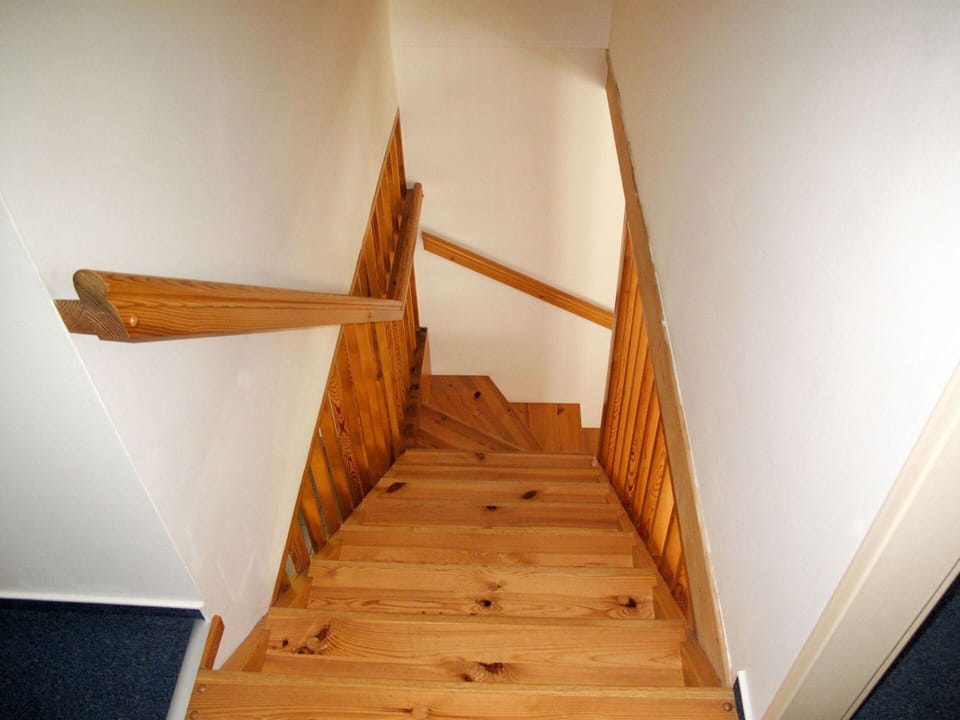 Wood, Building, House, Stairs, Wood Stain, Hardwood, Flooring, Plywood, Lumber