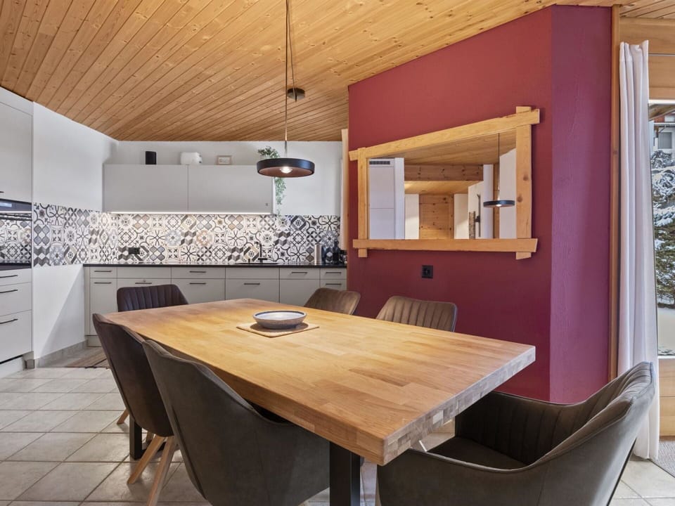 Furniture, Property, Table, Wood, Cabinetry, Interior Design, Lighting, Chair, Wood Stain, Flooring