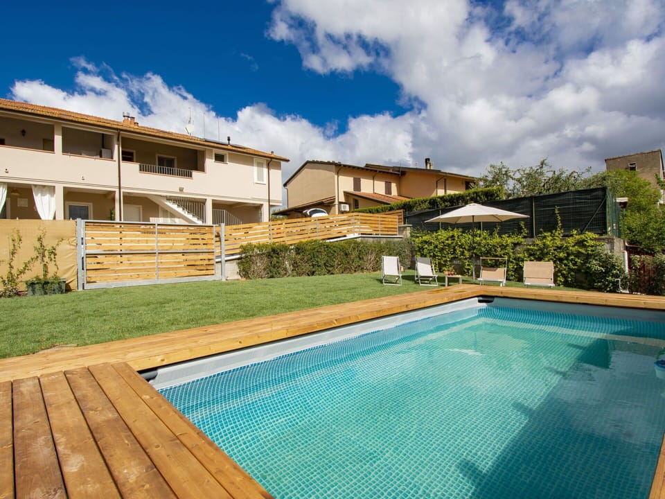 Cloud, Water, Sky, Plant, Property, Building, Swimming Pool, Nature, Azure, Shade