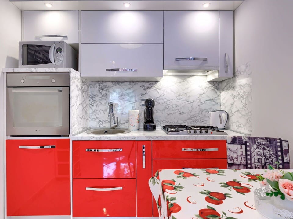 Cabinetry, Countertop, Property, Sink, Furniture, Kitchen Sink, Kitchen, Kitchen Appliance, Tap, Interior Design