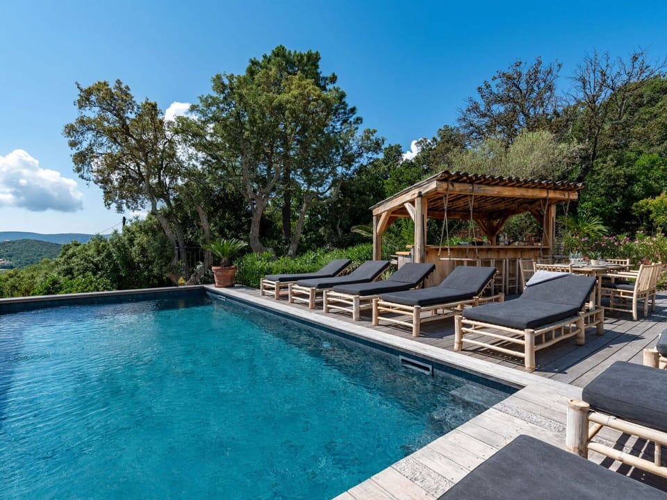 Water, Sky, Plant, Property, Swimming Pool, Cloud, Tree, Shade, Outdoor Furniture, Body Of Water