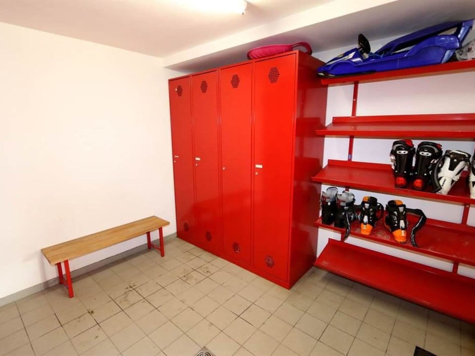 Outdoor Bench, Wood, Interior Design, Shelf, Flooring, Floor, Line, Building, Shelving, Hardwood