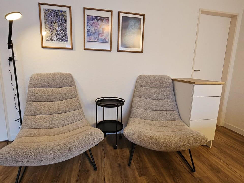 Property, Furniture, Picture Frame, Building, Comfort, Wood, Interior Design, Flooring, Floor, House