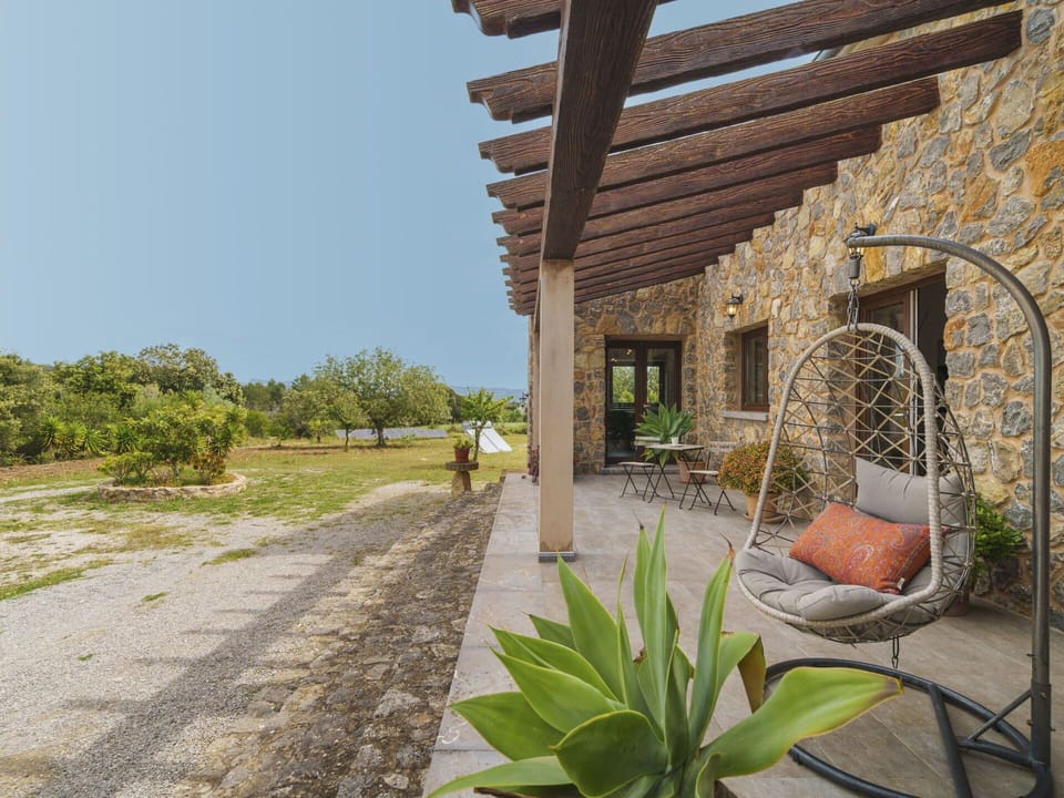 Home, Flagstone, Landscaping, Estate, Garden, Cottage, Shade, Driveway, Farmhouse, Backyard