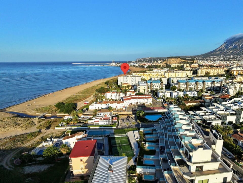 Coast, Horizon, Sea, Coastal And Oceanic Landforms, Landscape, Beach, Ocean, Aerial Photography, Bird'S-Eye View, Shore