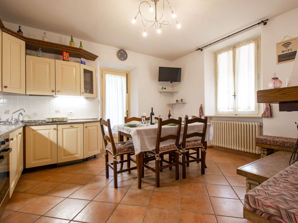 Sky, Mountain, Snow, Natural Landscape, Slope, Highland, Freezing, Mountainous Landforms, Landscape, Glacial Landform