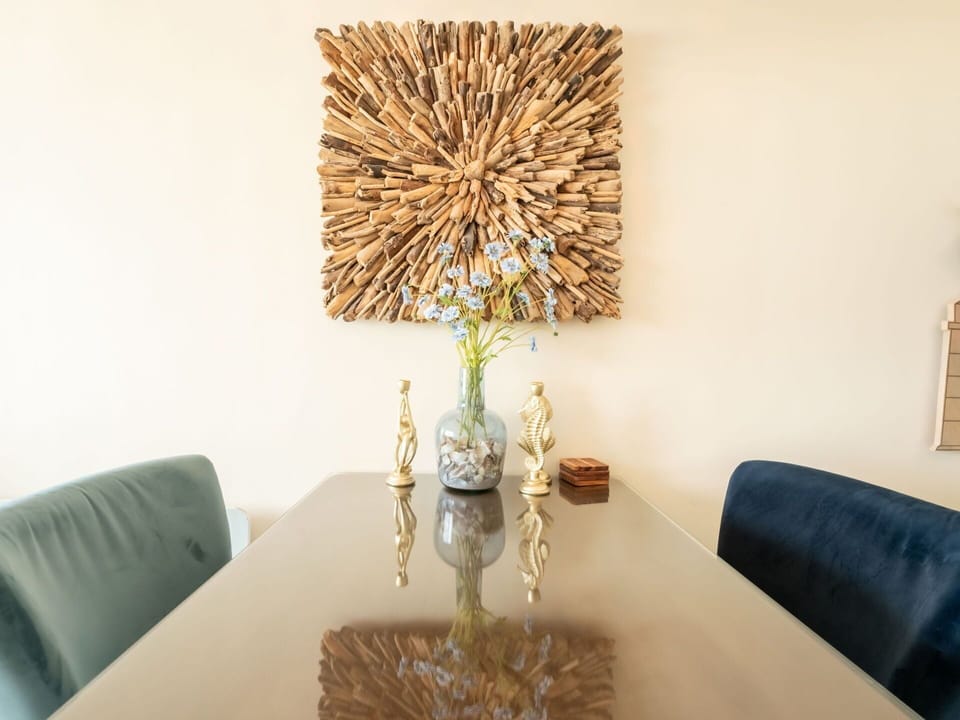 Furniture, Table, Property, Textile, Wood, Interior Design, Rectangle, Comfort, Decoration, Floor