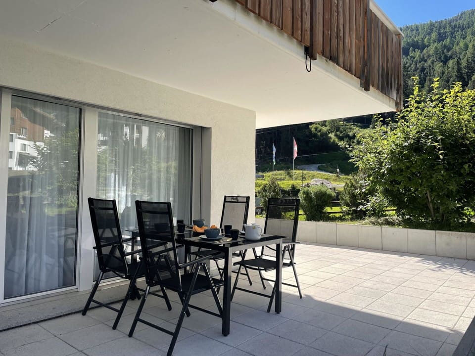 Table, Furniture, Property, Building, Chair, Plant, Shade, Interior Design, Window, Wood