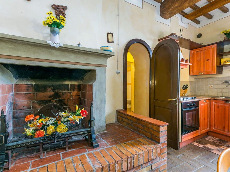 Property, Building, Orange, Lighting, Interior Design, Architecture, Cabinetry, Door, Wood, House