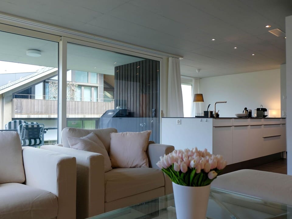 Couch, Furniture, Table, Plant, Comfort, Living Room, Lighting, Building, Flooring, Interior Design