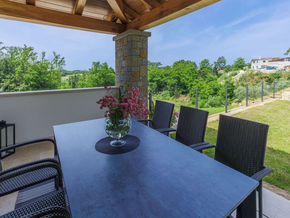Table, Plant, Furniture, Property, Sky, Chair, Flowerpot, Flower, Tableware, Outdoor Table