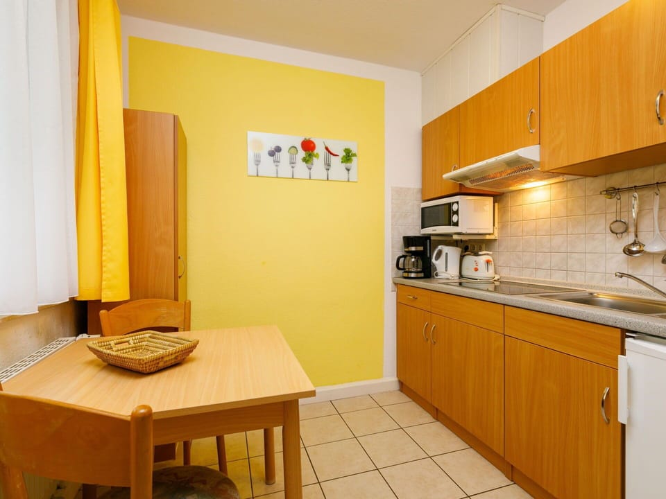 Cabinetry, Property, Furniture, Countertop, Table, Wood, Kitchen Sink, Building, Kitchen Appliance, Interior Design