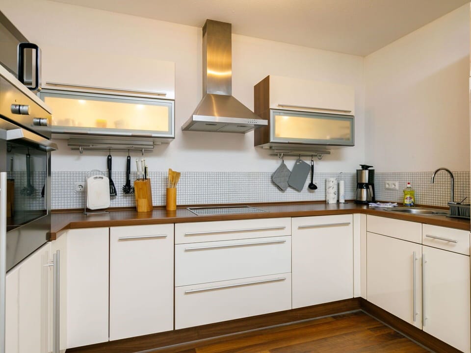 Cabinetry, Countertop, Tap, Sink, Kitchen Sink, Kitchen Stove, Kitchen, Wood, Kitchen Appliance, Home Appliance