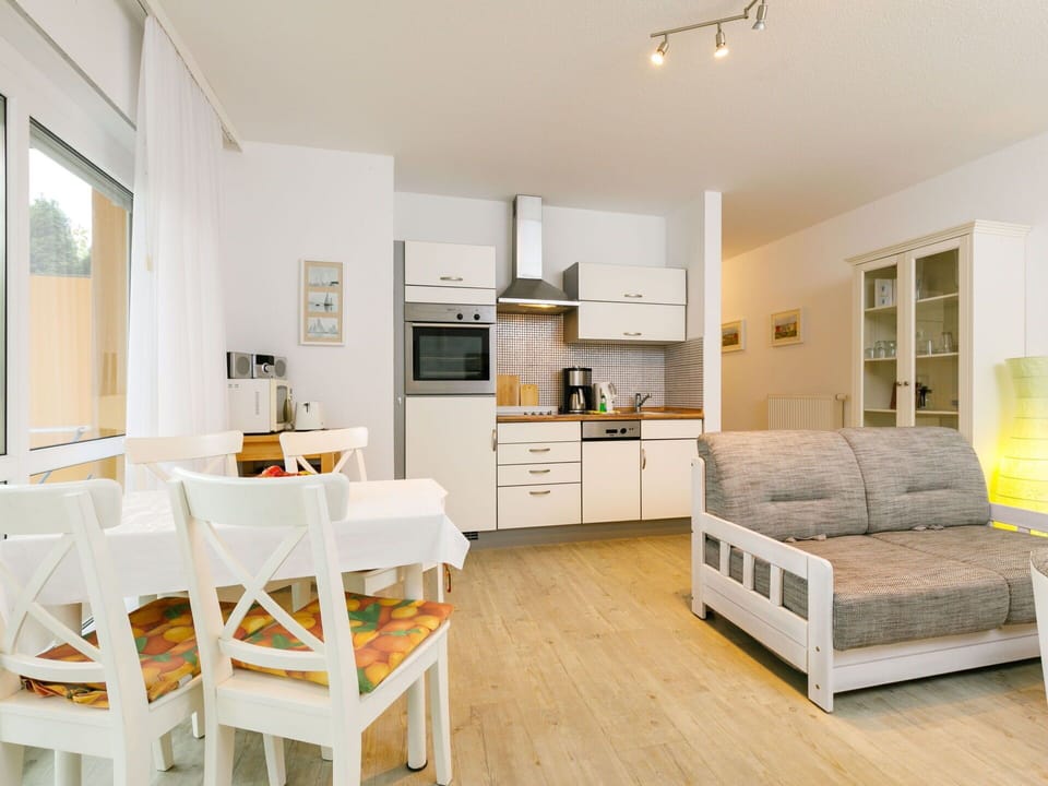 Furniture, Couch, Table, Wood, Interior Design, Living Room, Picture Frame, Comfort, Flooring, Floor