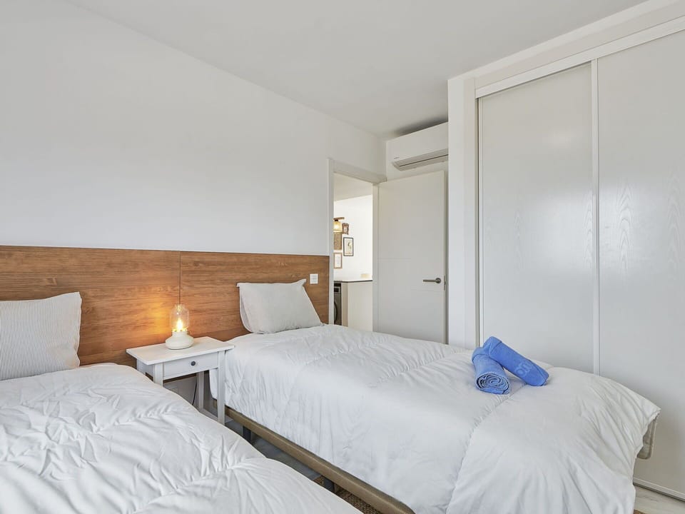 Property, Furniture, Comfort, Azure, Building, Door, Textile, Wood, Shade, Pillow