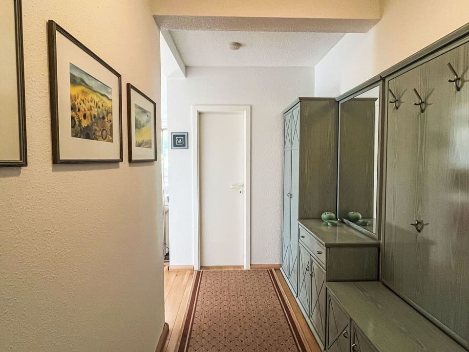 Property, Picture Frame, Door, Building, Interior Design, Floor, Wall, Flooring