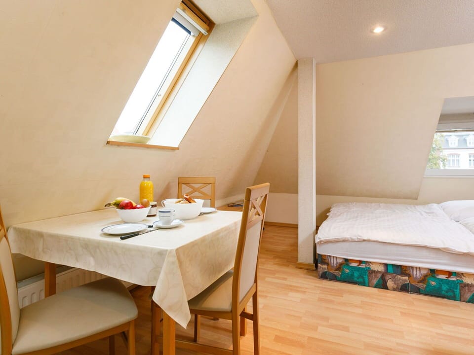Furniture, Table, Building, Window, Comfort, Wood, Textile, Interior Design, Floor